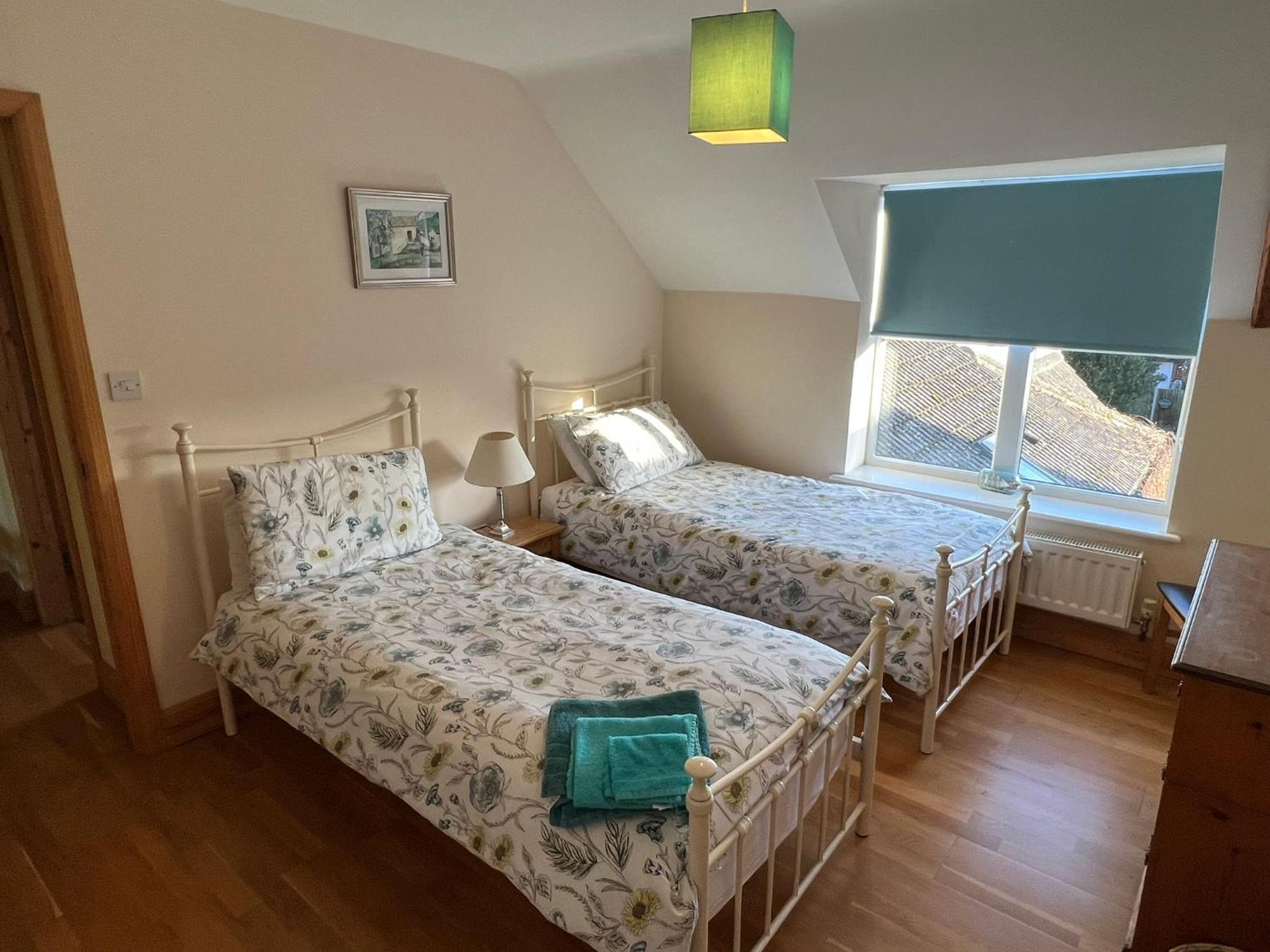 Honeycomb House Apartments 亨斯坦顿 外观 照片